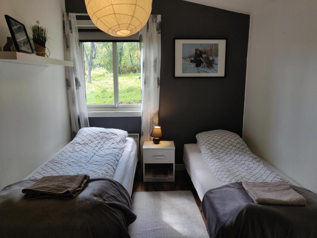 Husky Lodge Hostel Kiruna Phòng bức ảnh