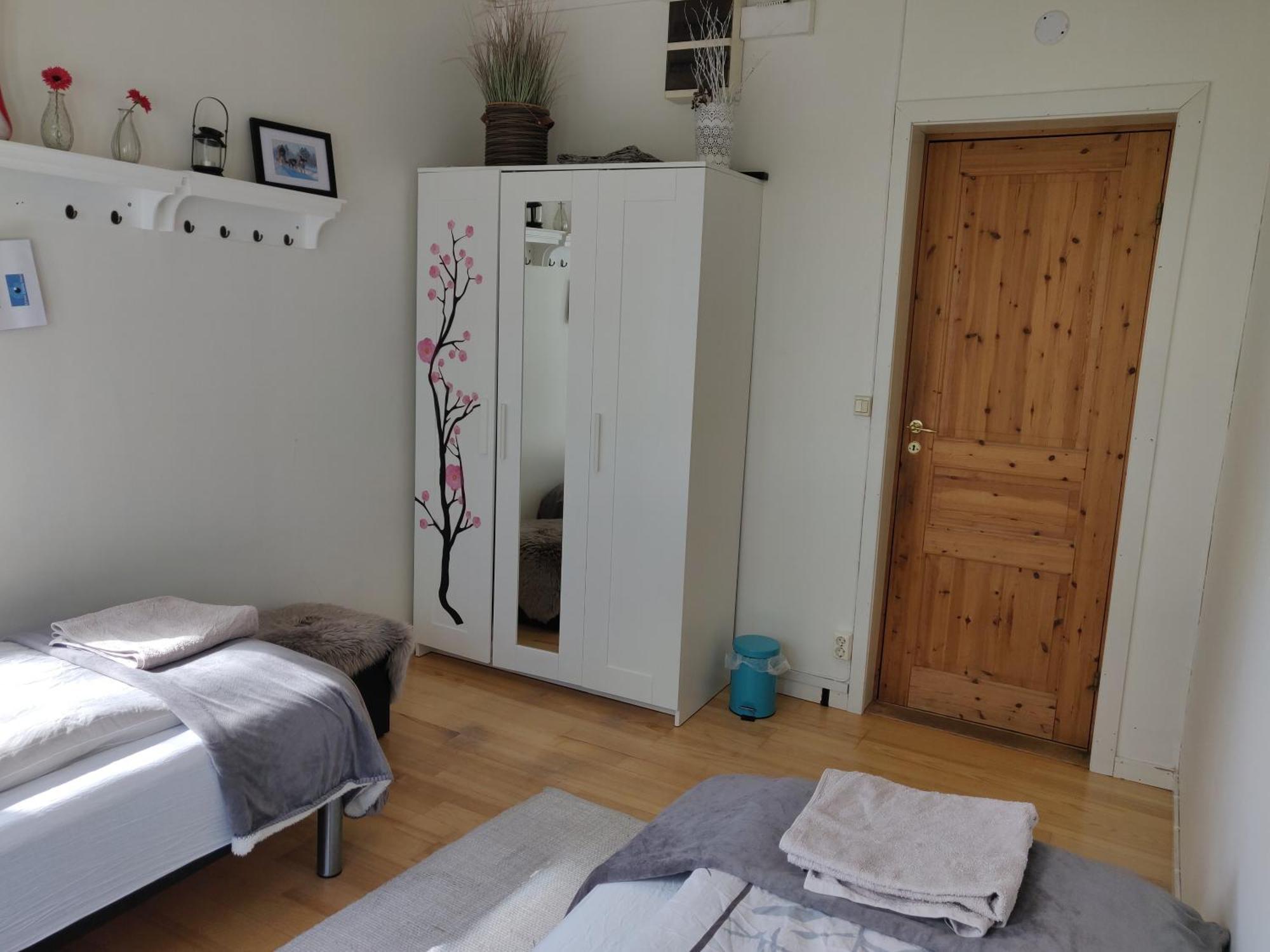 Husky Lodge Hostel Kiruna Phòng bức ảnh